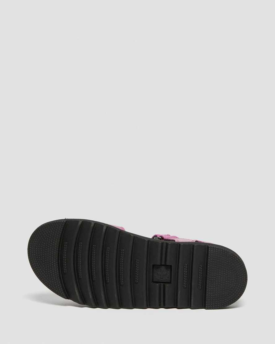 pinke dr. martens klaire kindersandalen mit reptilienmuster und riemen