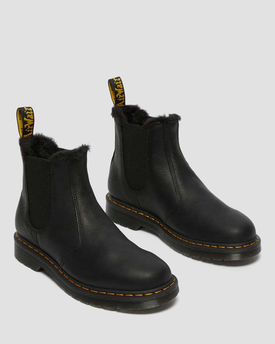 schwarze dr. martens 2976 chelsea boots für herren mit kunstfellfutter