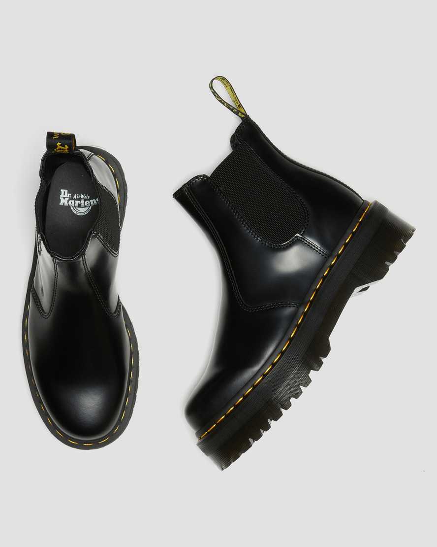 schwarze dr. martens 2976 chelsea boots mit polierter glatter plateausohle für herren