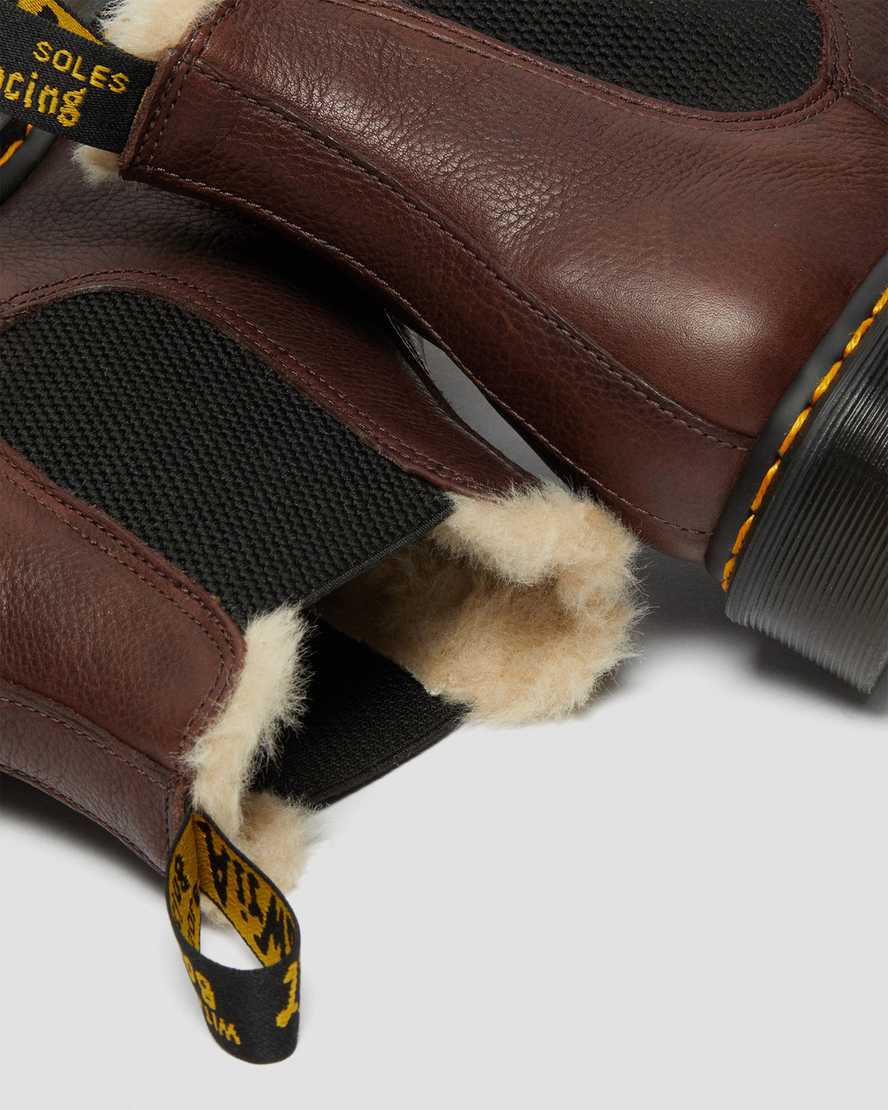 braune dr. martens 2976 chelsea boots für herren mit kunstfellfutter