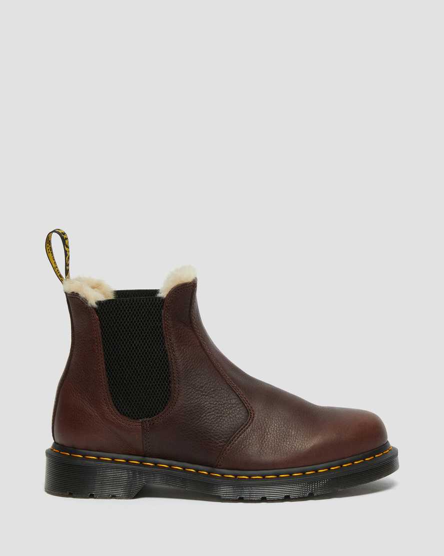 braune dr. martens 2976 chelsea boots für herren mit kunstfellfutter