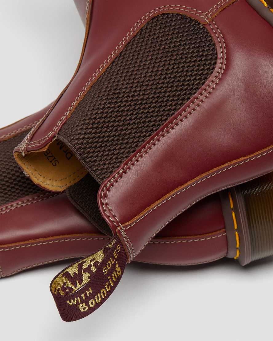 rote dr. martens 2976 vintage chelsea boots für herren hergestellt in england