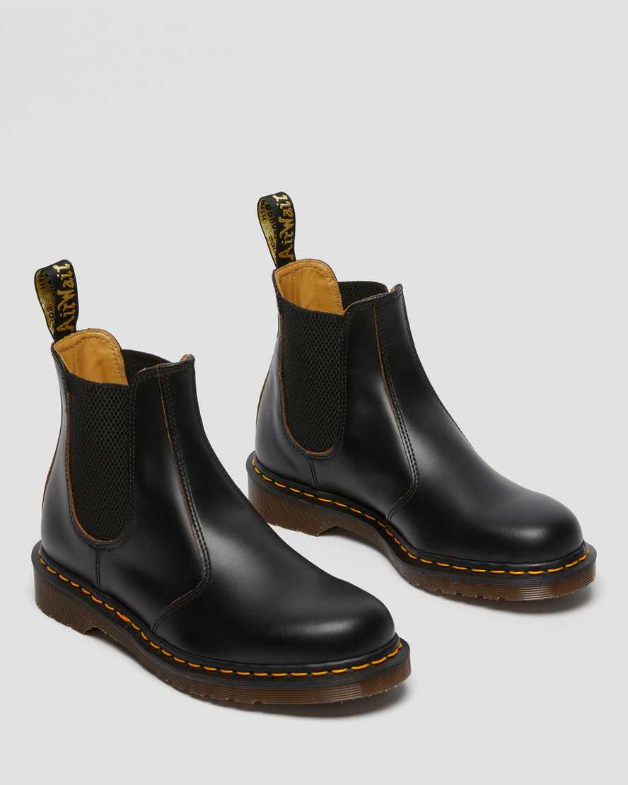 schwarze dr. martens 2976 vintage chelsea boots für herren hergestellt in england