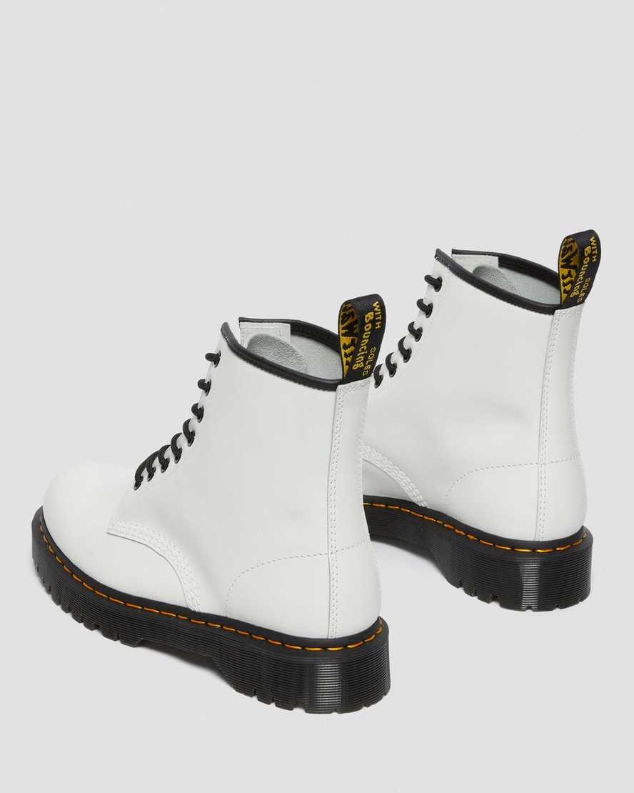 weiße dr. martens 1460 bex smooth herren-plateaustiefel