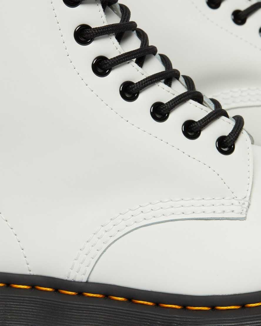 weiße dr. martens 1460 bex smooth herren-plateaustiefel