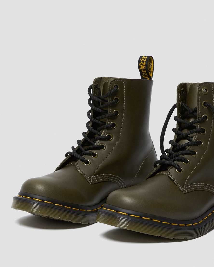 olivgrüne dr. martens 1460 pascal wanama damen-freizeitstiefel