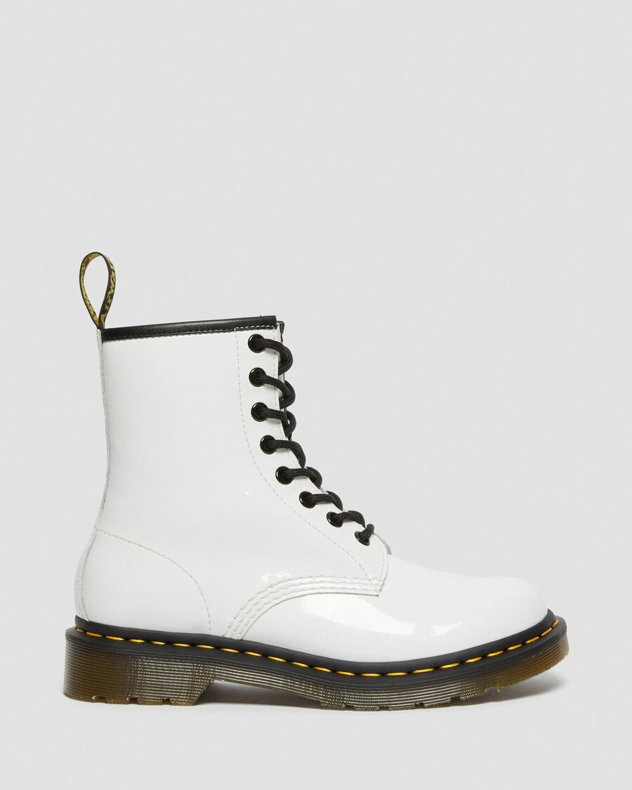weiße dr. martens 1460 lackleder-schnürstiefel für damen