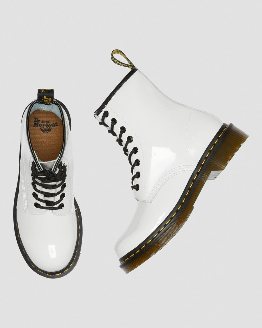weiße dr. martens 1460 lackleder-schnürstiefel für damen
