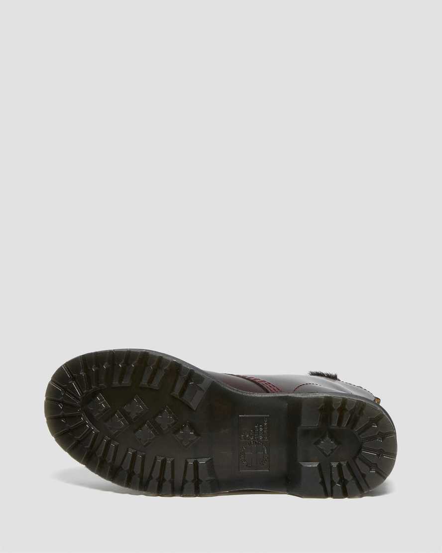 burgunderrote dr. martens 1460 serena schnürstiefel für damen mit kunstfellfutter.