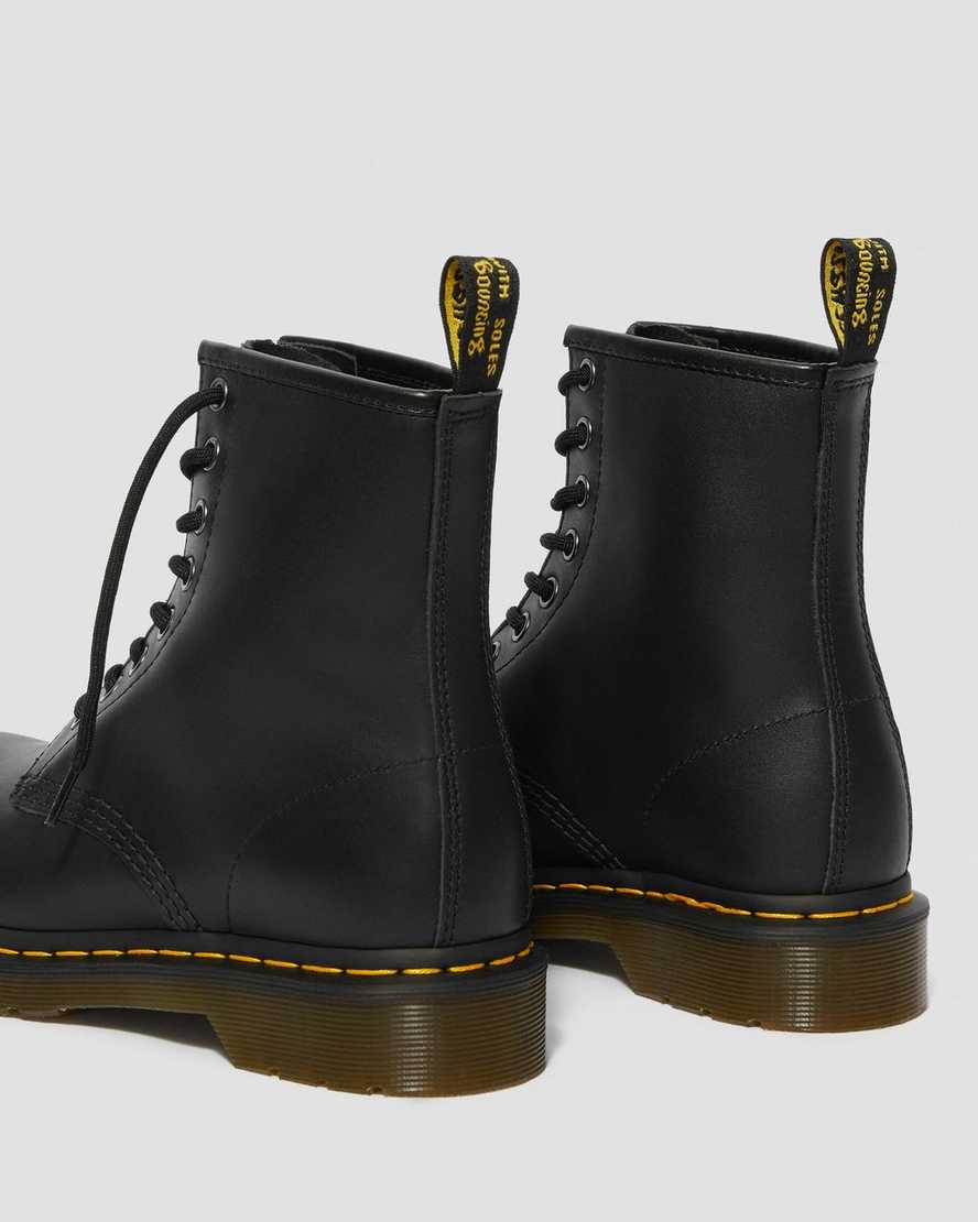 schwarze dr. martens 1460 nappa damen-schnürstiefel