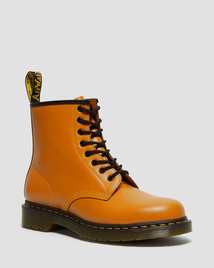 orangefarbene dr. martens 1460 smooth damen-schnürstiefel