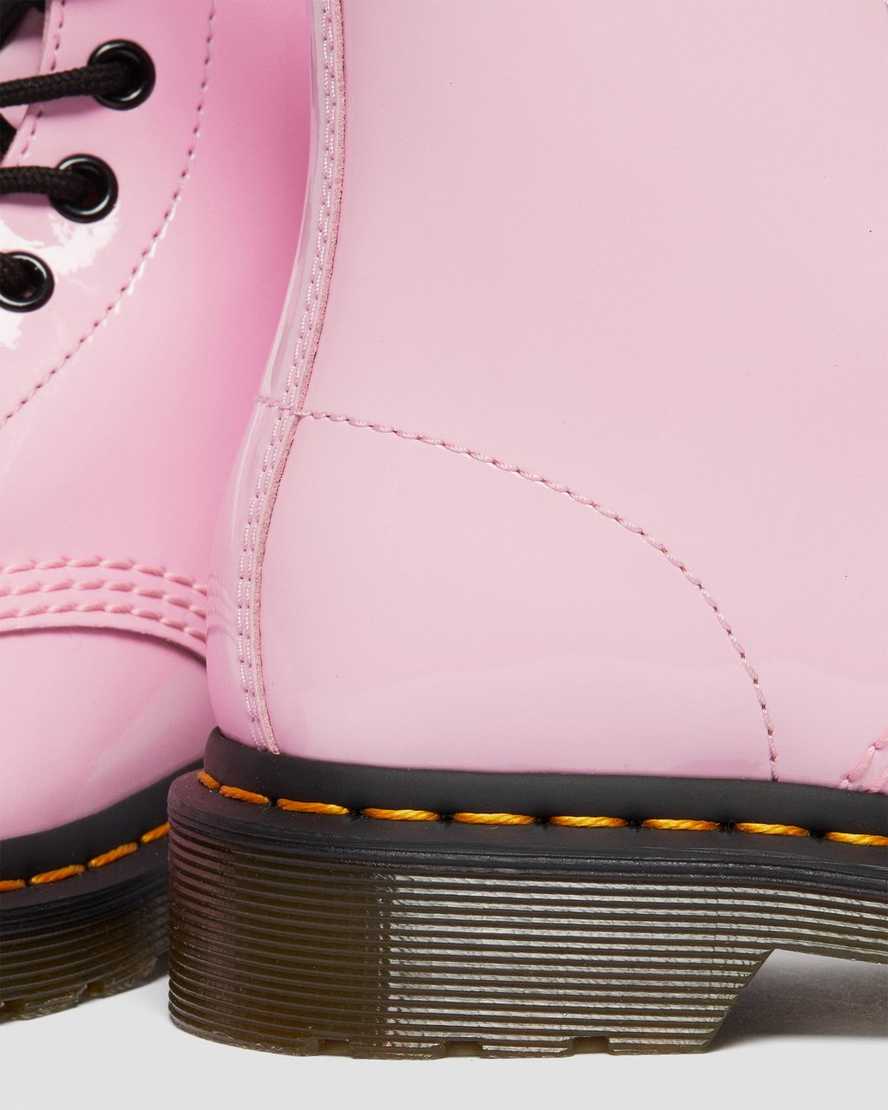 pinkfarbene dr. martens 1460 lackleder-schnürstiefel für damen