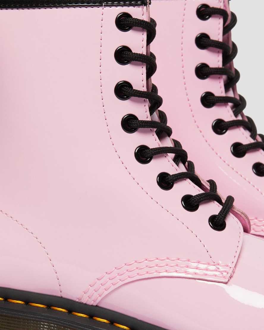 pinkfarbene dr. martens 1460 lackleder-schnürstiefel für damen