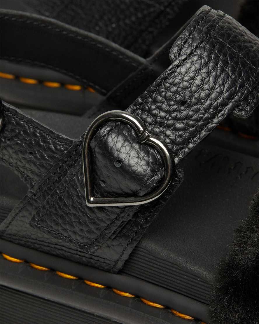 schwarze dr. martens voss plateau-sandalen für damen mit flauschigem kunstfell