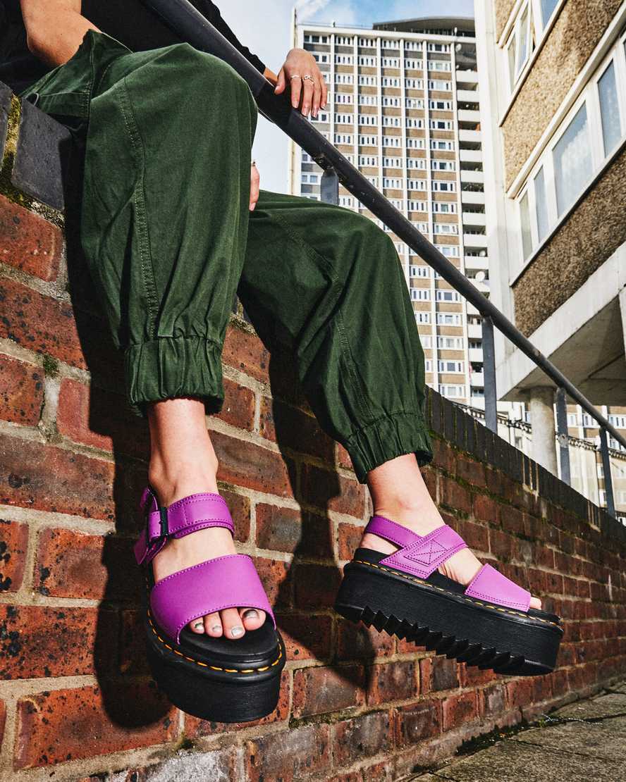 lila dr. martens voss strap plateau-sandalen für damen