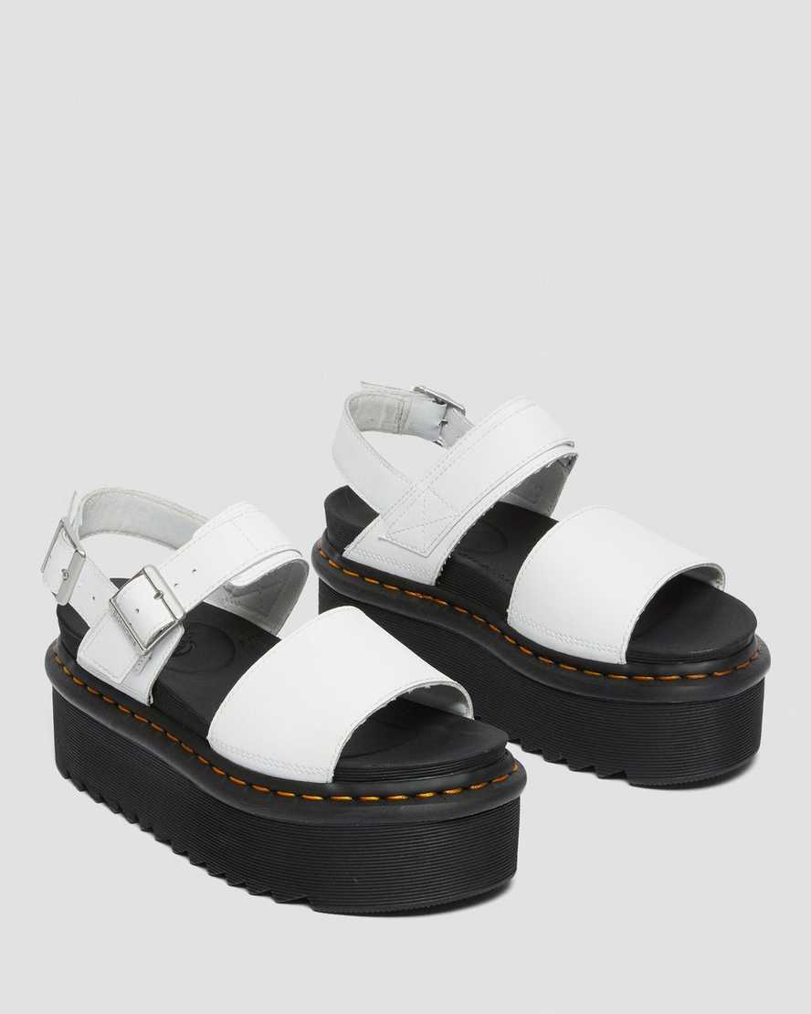 weiße dr. martens voss strap plateau-sandalen für damen