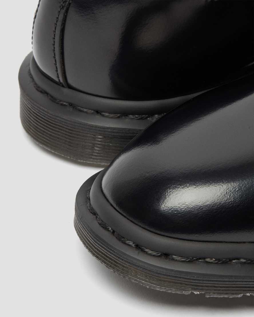schwarze dr. martens archie ii smooth damen-schnürschuhe